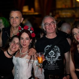 2023 - party - 000635
